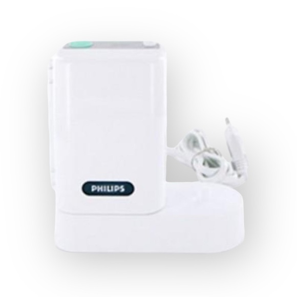 Phillips Sonicare ⁂ HX6150 Diamond Clean Toothbrush ⁂ UV Clean ⁂ 2 Handle Set ⁂ - Picture 2 of 16